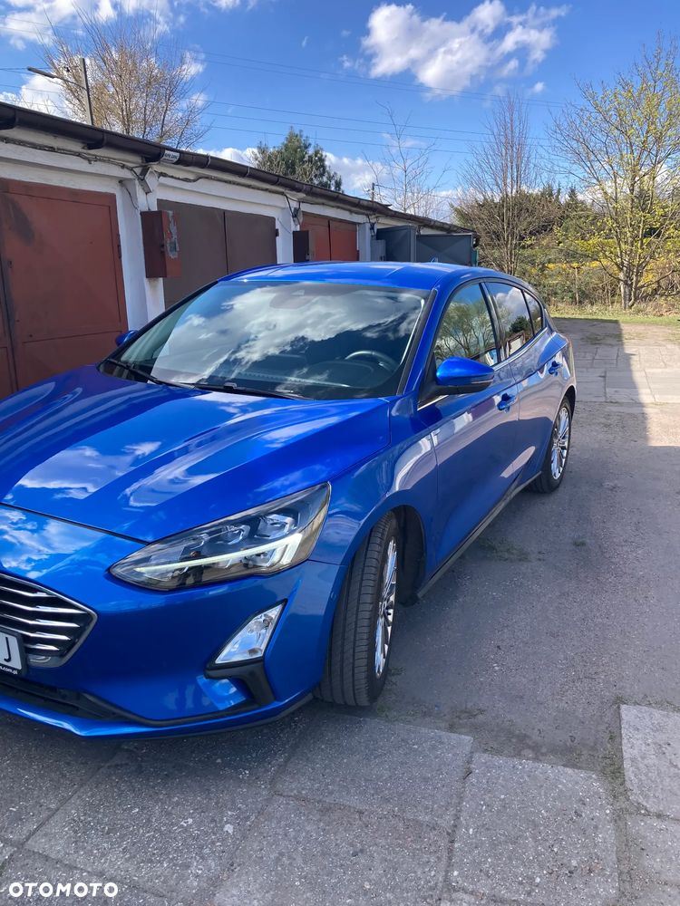 Ford Focus 1.0 EcoBoost Titanium - 4