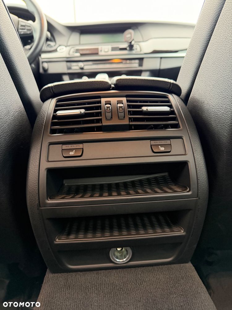 BMW Seria 5 - 28