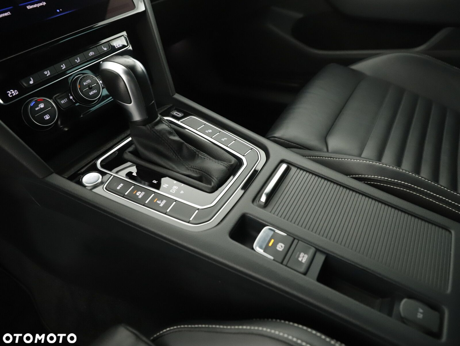 Volkswagen Passat 1.4 TSI Plug-In Hybrid GTE DSG - 15