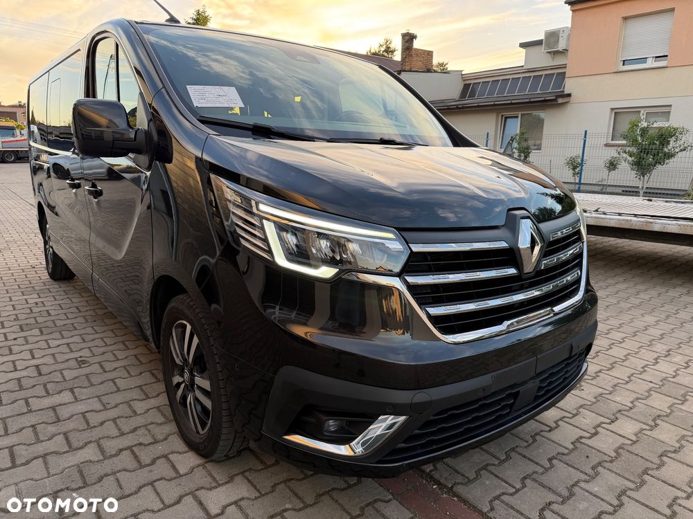 Renault Trafic - 1
