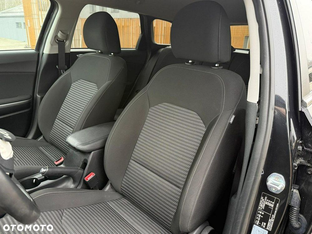 Kia Ceed 1.5 T-GDI Business Line Plus - 21