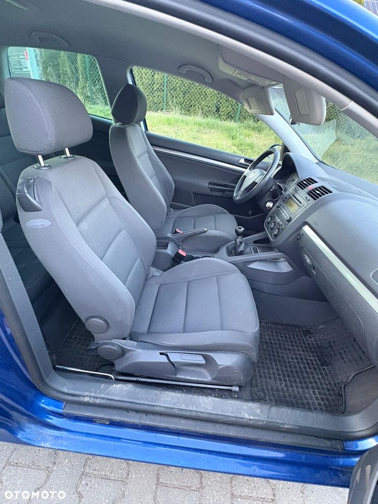 Volkswagen Golf 1.4 FSI Sportline - 15
