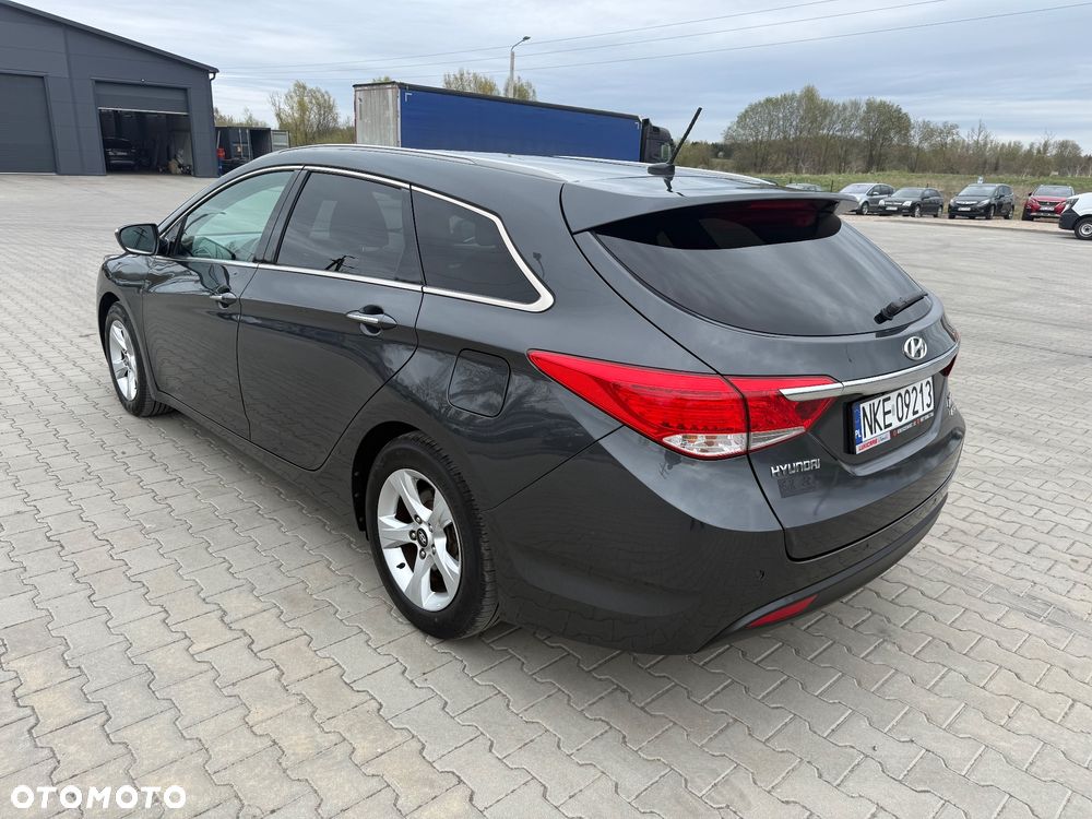 Hyundai i40 i40cw 1.7 CRDi Fifa World Cup Edition - 7