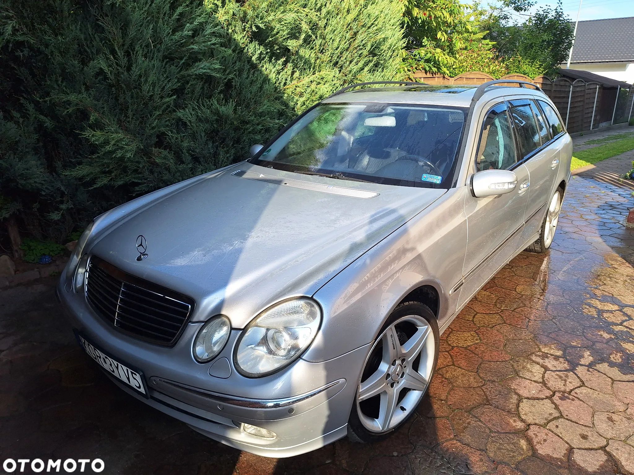 Mercedes-Benz Klasa E 320 4-Matic T Avantgarde - 1