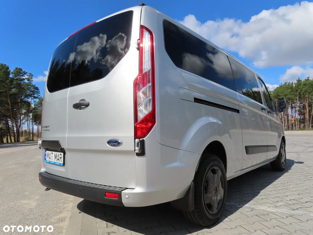 Ford Transit CUSTOM 2.0 TDCi 130 Km L2 Limited Edition W Najbogatszej Wersji Wyposażenia TREND L2H1 LONG Blaszak Furgon 9-Cio Osobowy Stan Jak NOWY POLECAM - 9