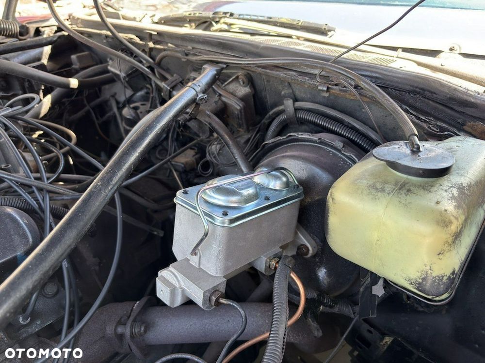 Oldsmobile Toronado - 38