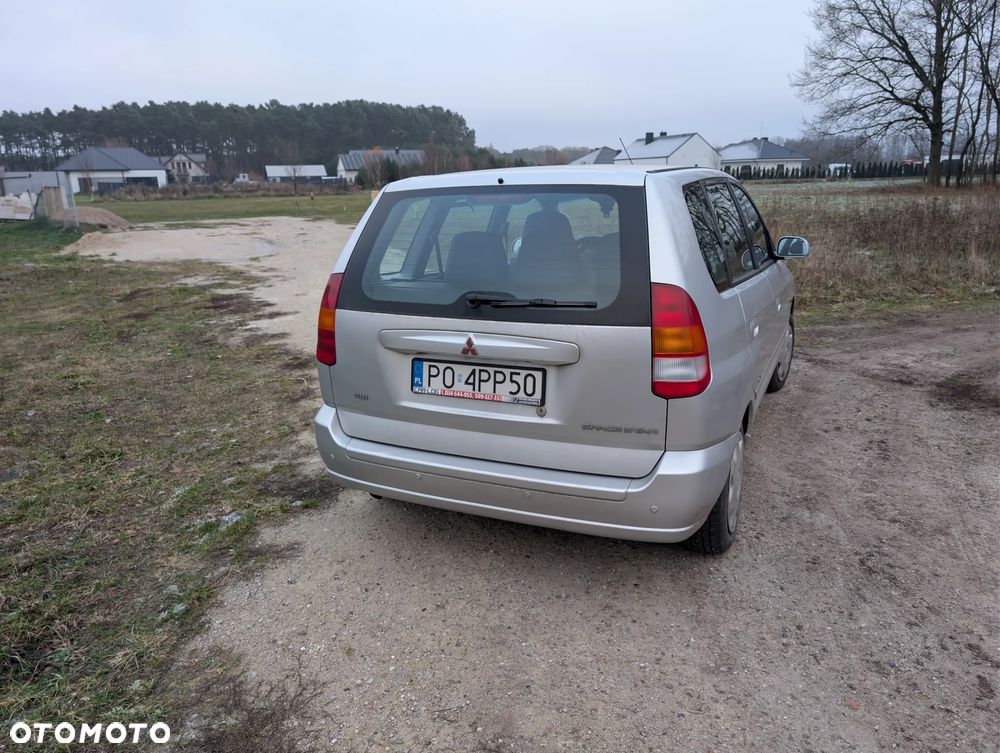Mitsubishi Space Star 1.8 GDI GLX - 2