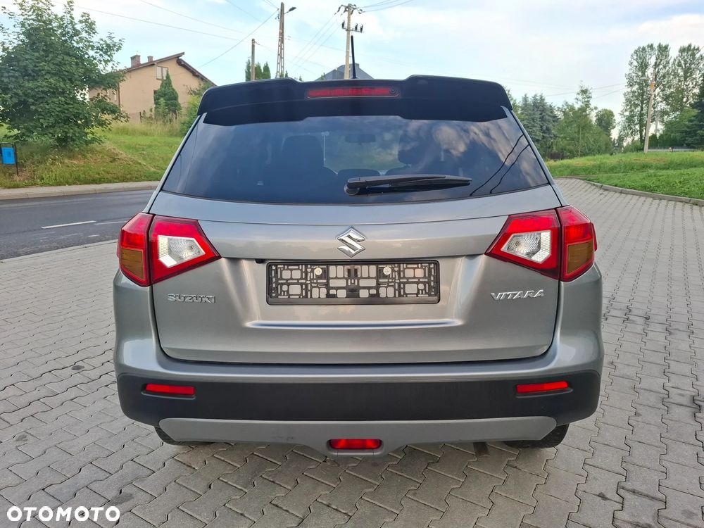Suzuki Vitara 1.6 (4x2) Comfort+ - 8