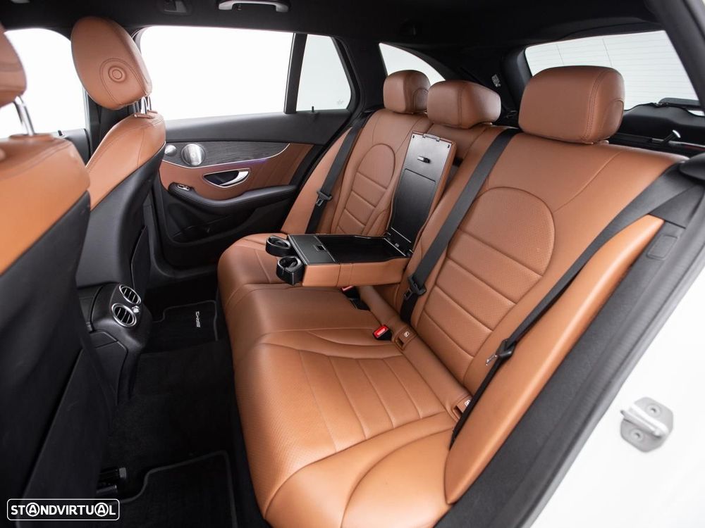 Mercedes-Benz C 300 - 11