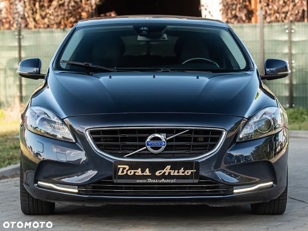 Volvo V40 D3 Geartronic Summum - 4