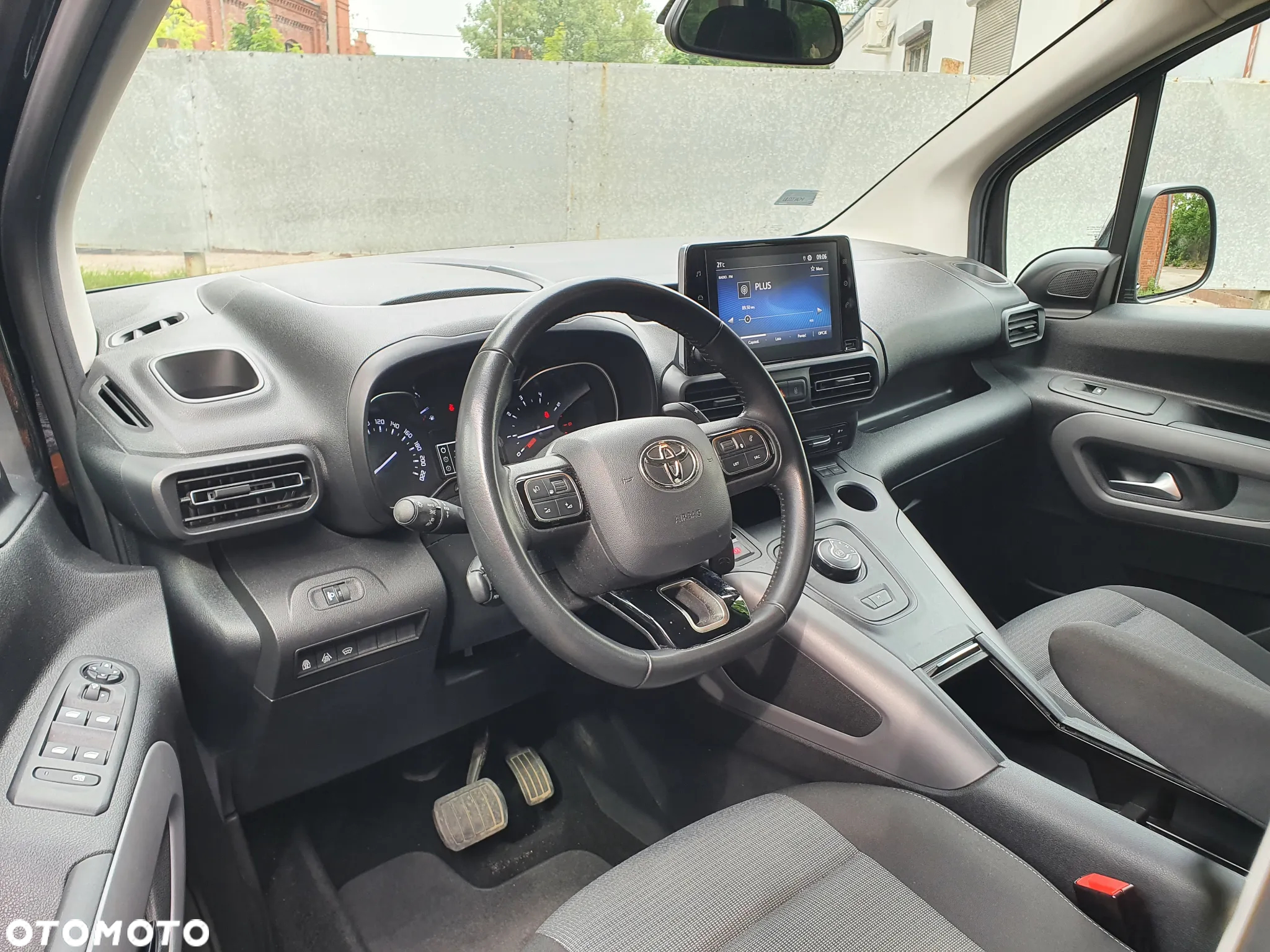 Toyota Proace City Verso Long 1.5 D-4D Family - 12