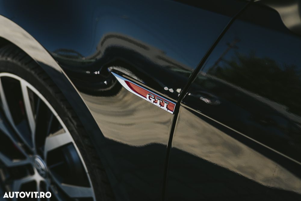 Volkswagen Golf 2.0 TSI DSG GTI - 8