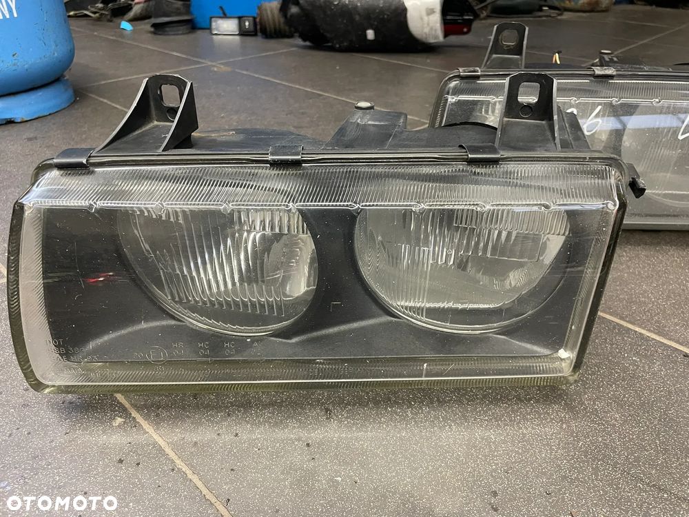 Bmw E36 compact Lampa lewa - 2