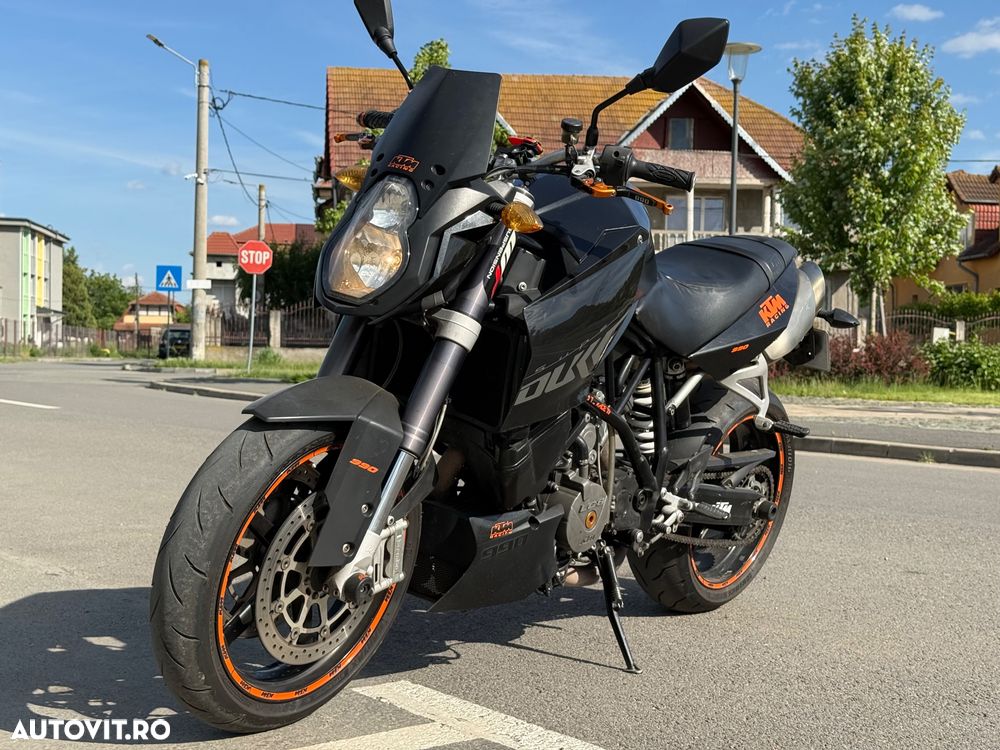 KTM 990 Super Duke - 6