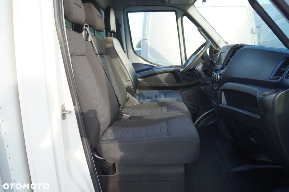 Iveco Daily - 28