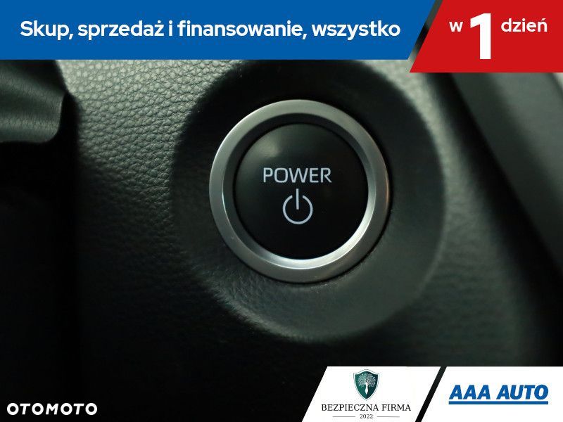 Toyota Corolla Cross - 17