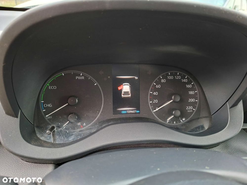 Toyota Yaris Hybrid 100 Life - 11