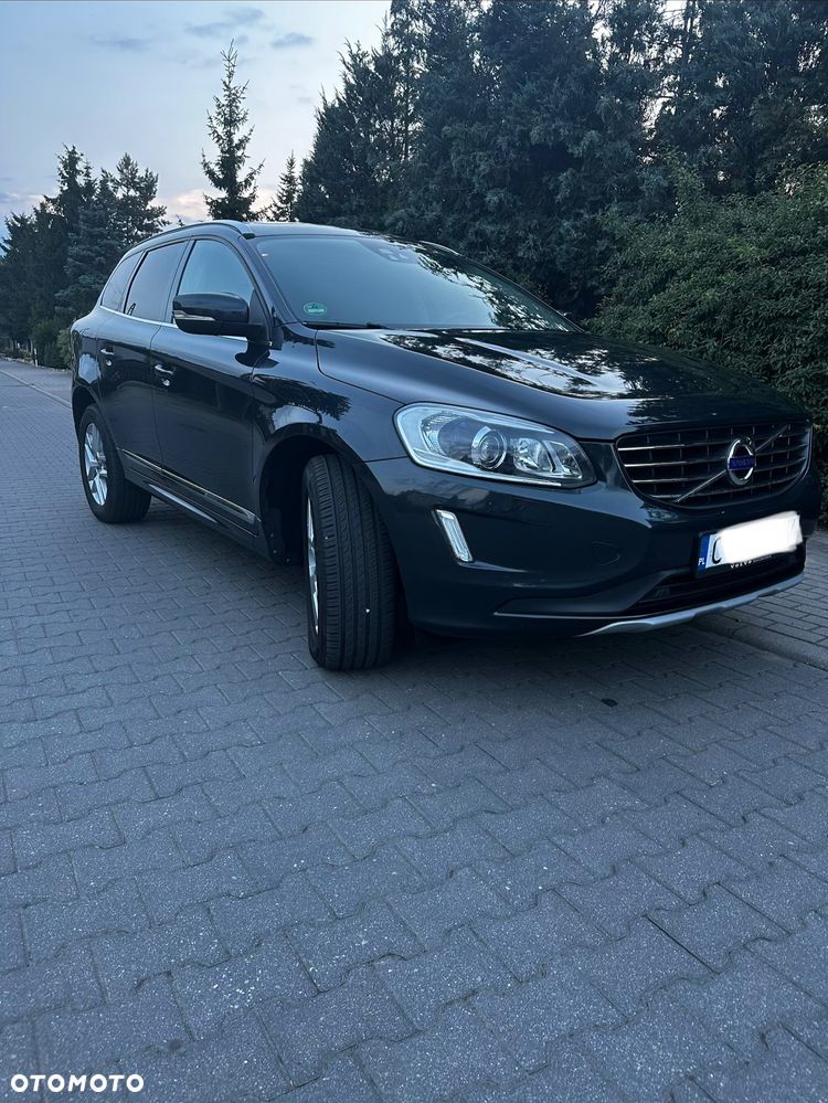 Volvo XC 60 D4 Momentum Pro - 3