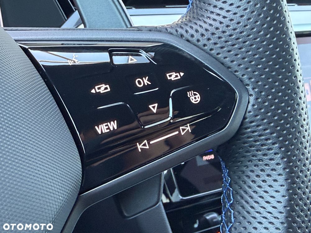 Volkswagen Arteon 2.0 TSI 4Motion R DSG - 24