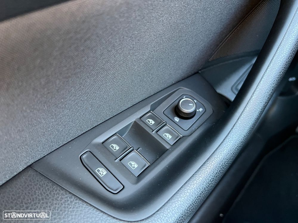 VW Passat Variant 1.4 TSI Plug-In-Hybrid DSG GTE - 26