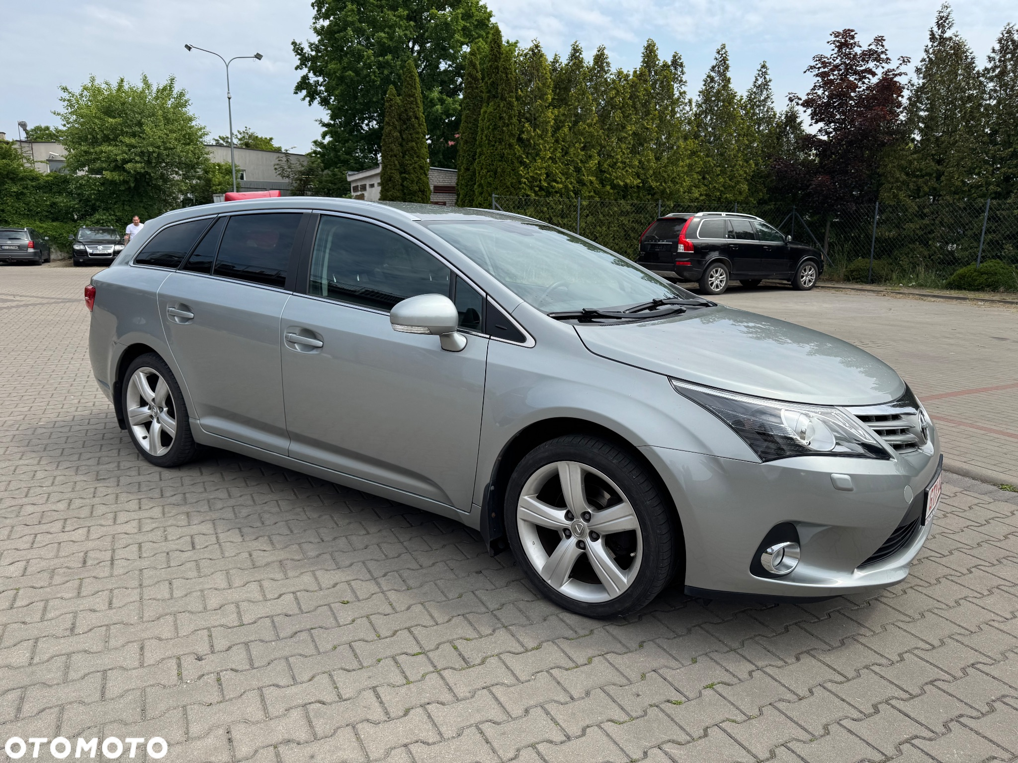 Toyota Avensis 1.8 Premium - 15