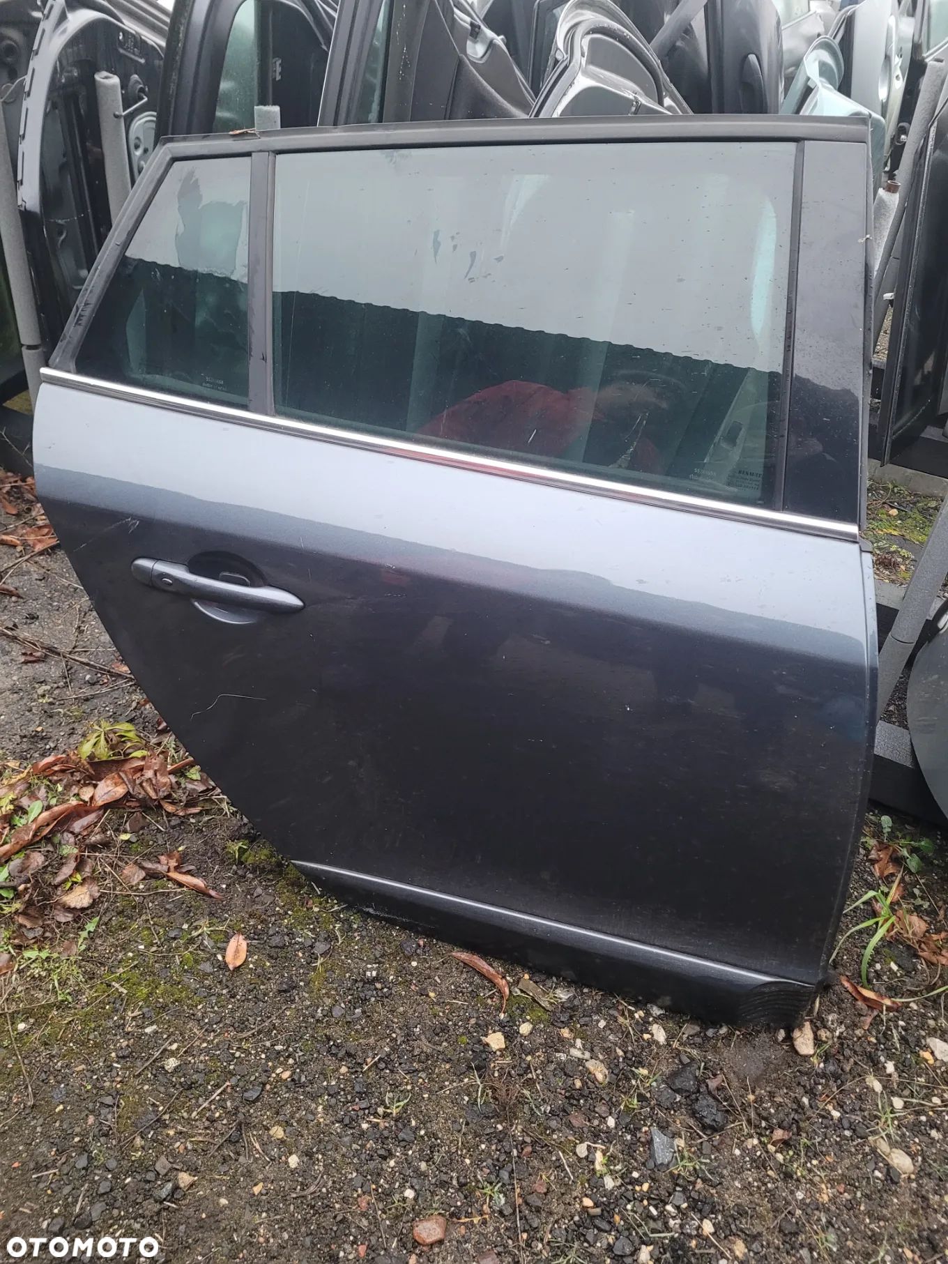 DRZWI PRAWY TYŁ RENAULT MEGANE III KOMBI - 1
