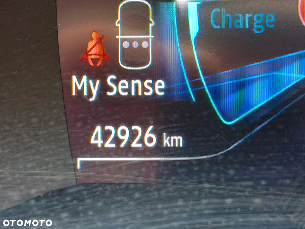 Renault Arkana 1.6 E-TECH Intens MMT - 40