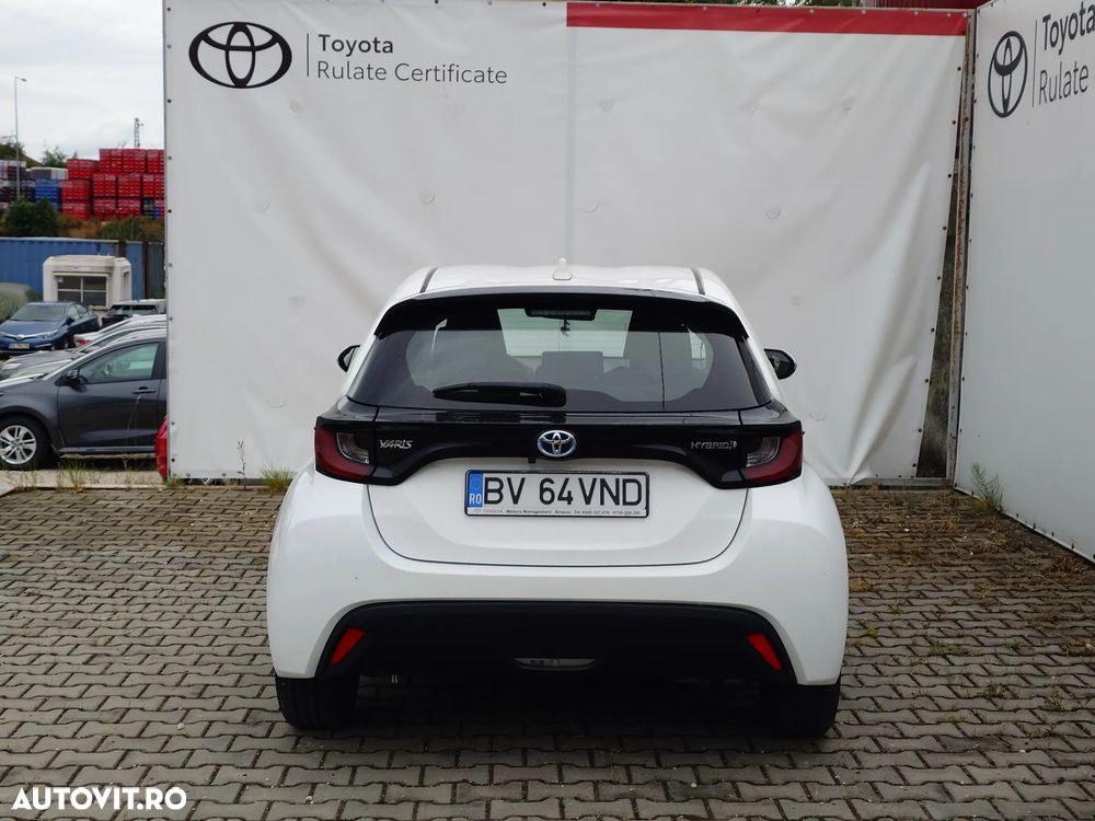 Toyota Yaris - 6