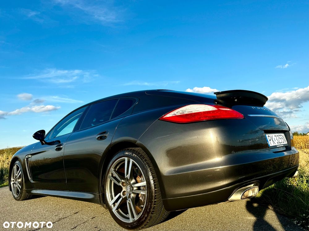 Porsche Panamera Diesel - 29