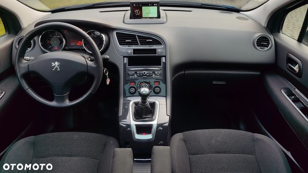 Peugeot 5008 HDI FAP 115 Allure - 27