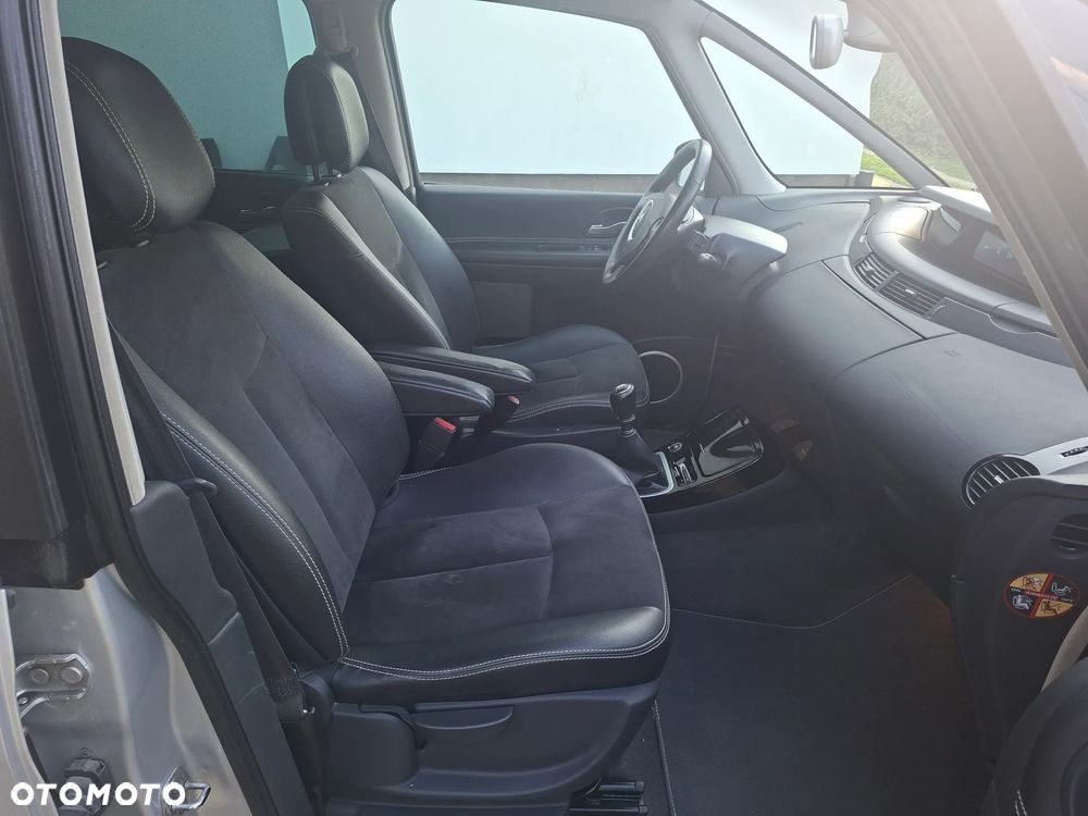 Renault Espace 2.0 dCi Celsium ESM - 25