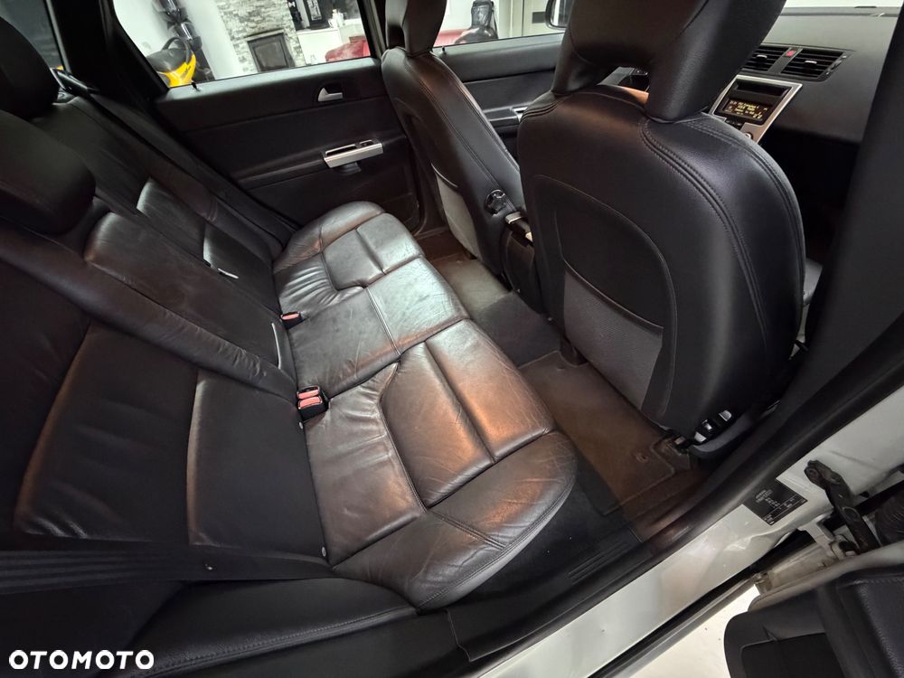 Volvo V50 DPF DRIVe Kinetic - 21