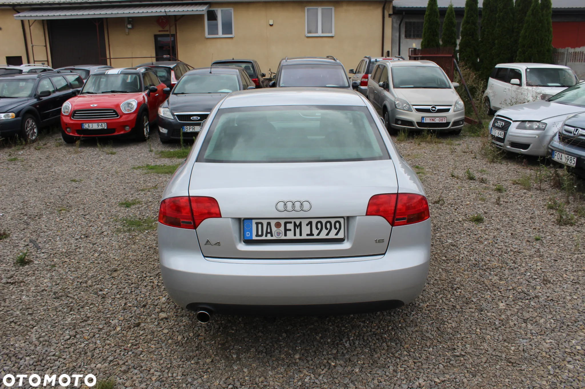 Audi A4 1.6 - 10