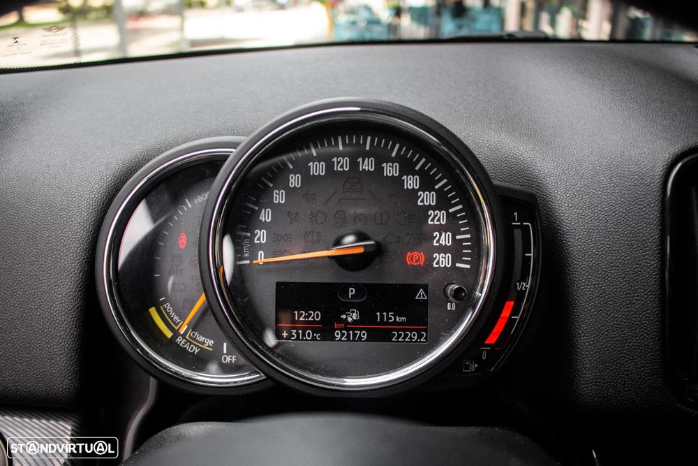 MINI Countryman Cooper SE ALL4 Auto - 18