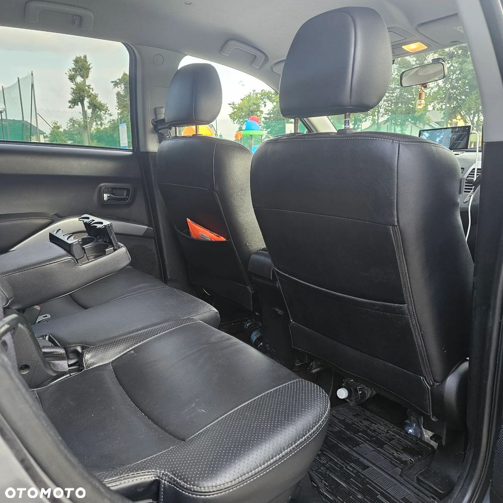 Citroën C-Crosser 2.2 HDi Exclusive - 8