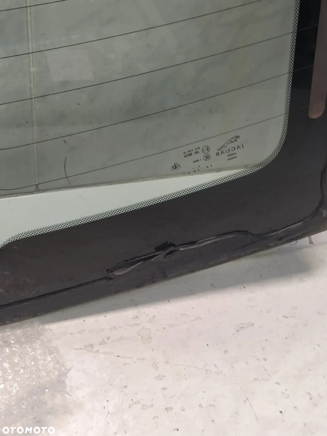 JAGUAR XJ X351 SZYBA TYŁ TYLNA BAGAŻNIKA W KLAPĘ GRZANA ORYGINALNA LOGOWANA - 11
