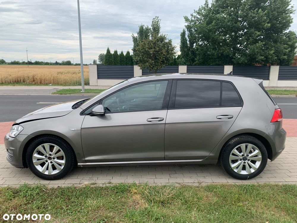 Volkswagen Golf 1.6 BlueTDI Comfortline - 3