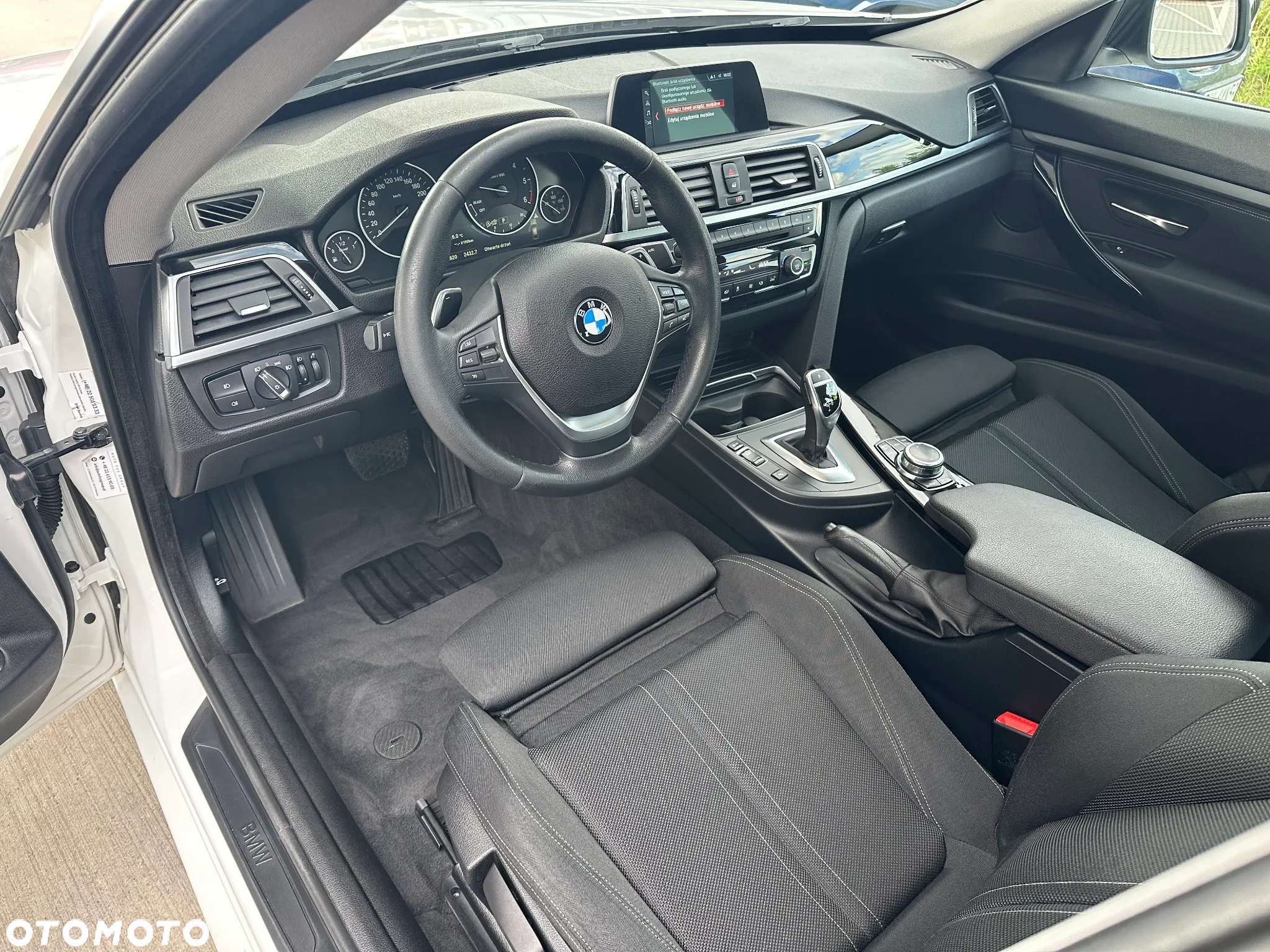 BMW 3GT 320d xDrive Advantage - 10
