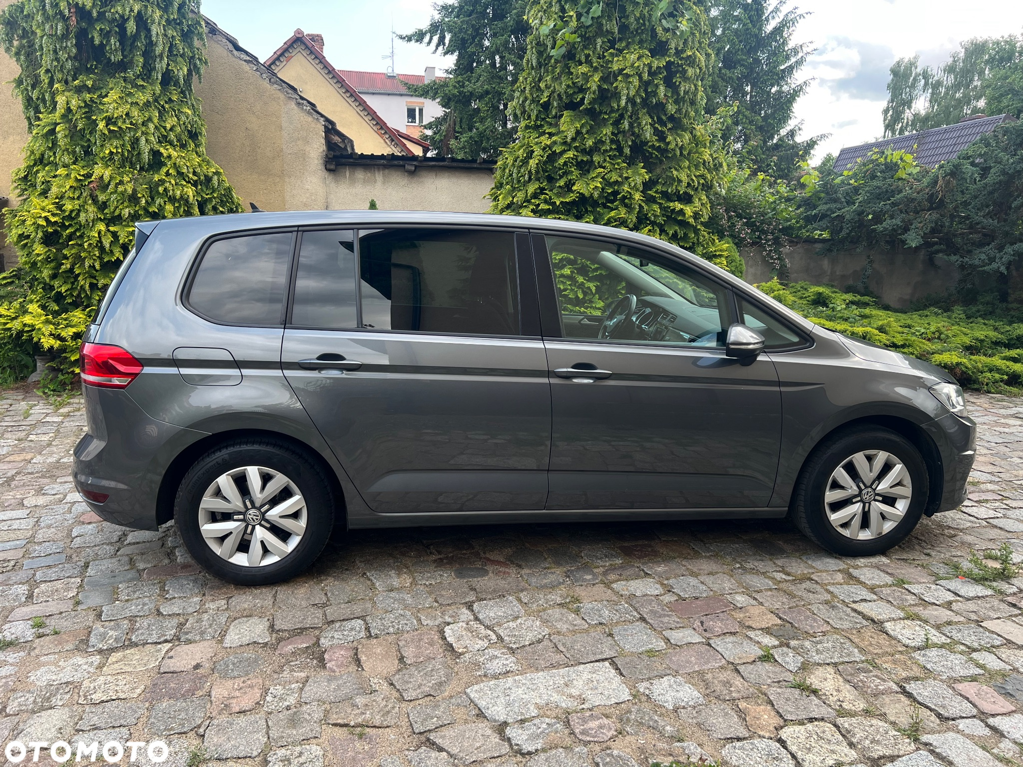 Volkswagen Touran 1.4 TSI BMT Comfortline - 8