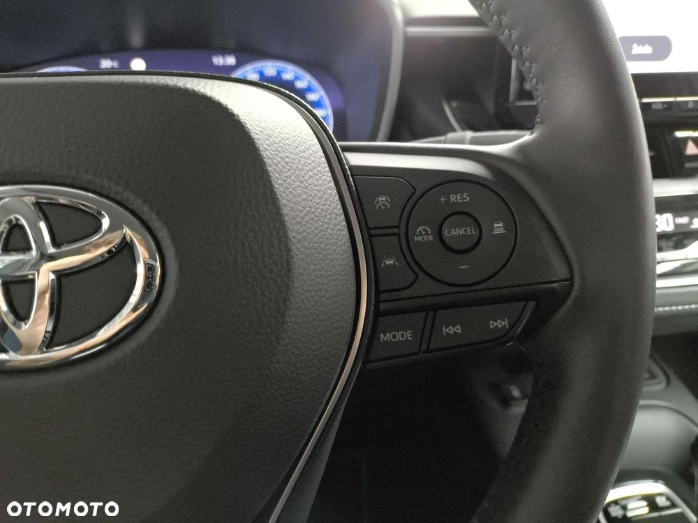 Toyota Corolla 1.8 Hybrid Style - 17