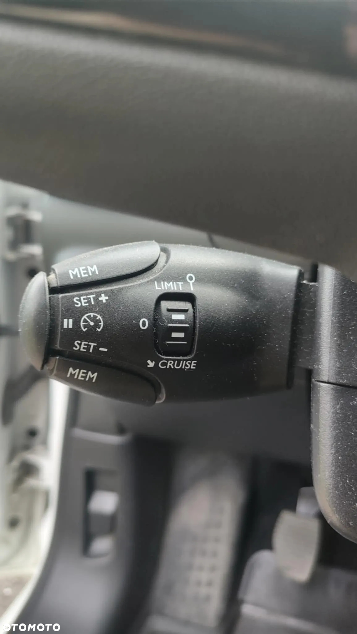 Citroën C3 1.6 BlueHDi Feel S&S - 13