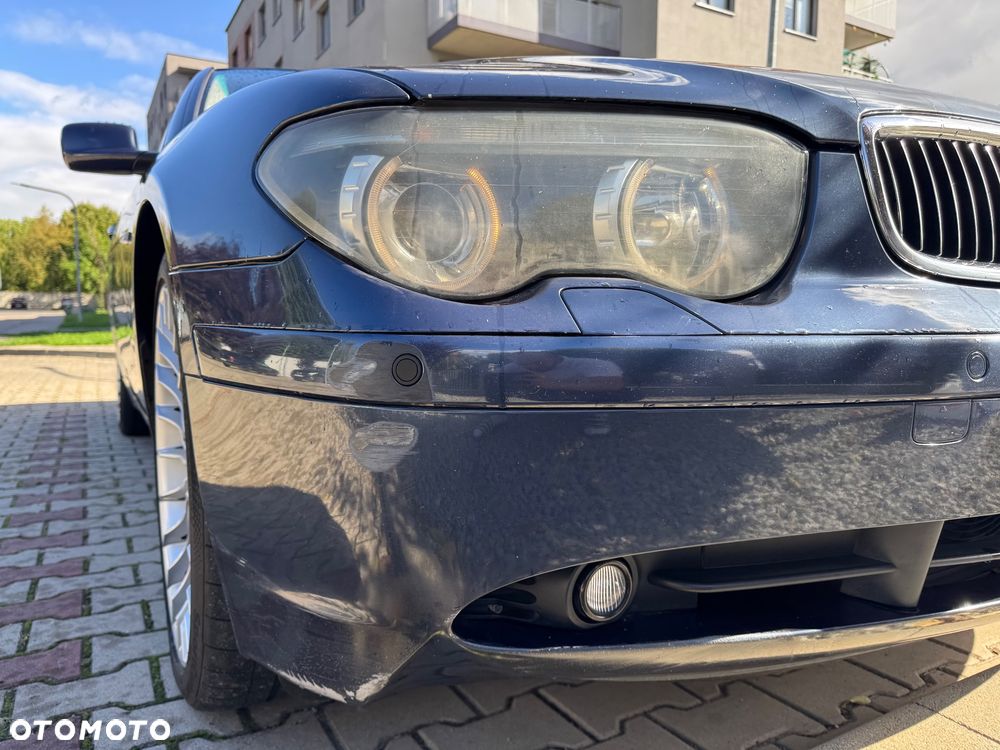 BMW Seria 7 745i - 34