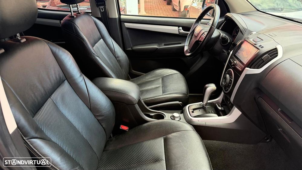 Isuzu D-Max 1.9 Ddi CD 4WD LS CM Aut. - 9