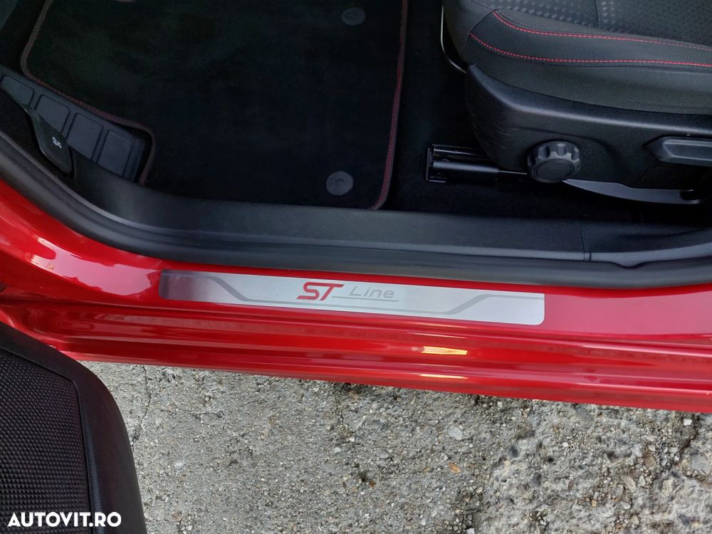 Ford Focus 1.5 Ecoboost ST-Line - 21