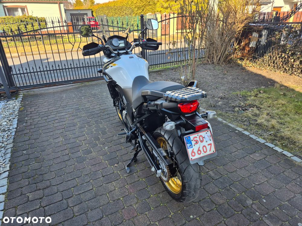 Suzuki V-STROM - 7