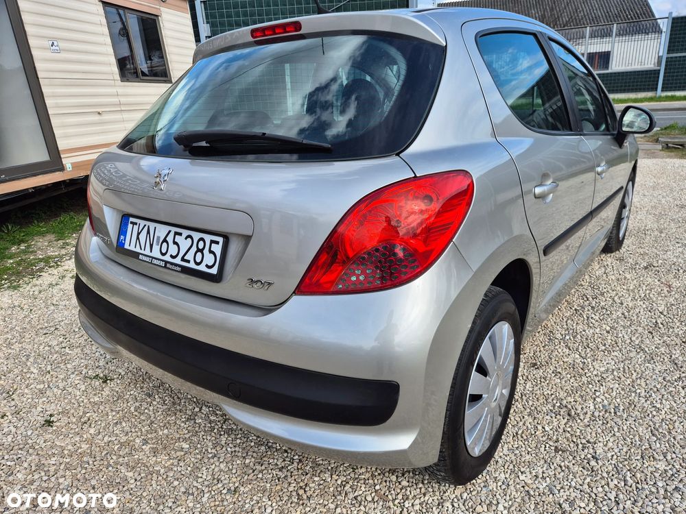Peugeot 207 1.4 Presence - 2