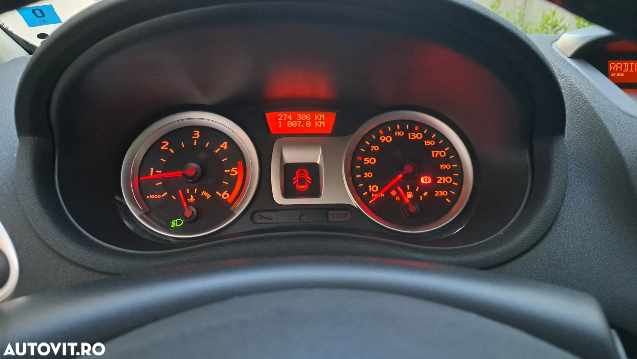 Renault Clio 1.5 dCi ESP FAP Dynamique - 10
