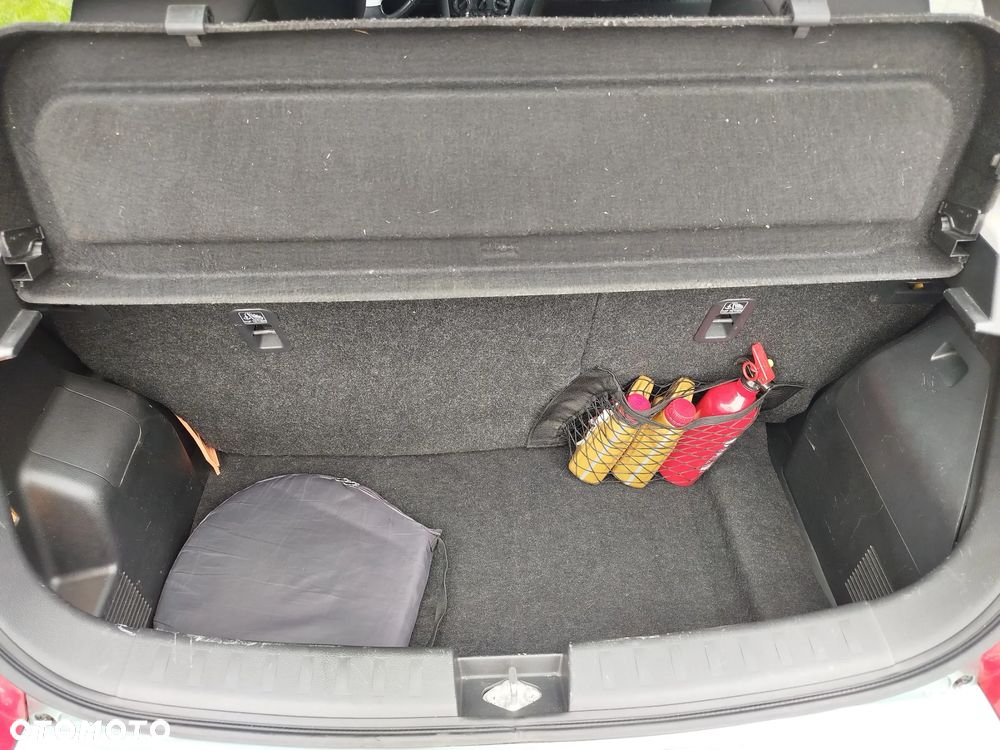 Suzuki Swift 1.2 - 17