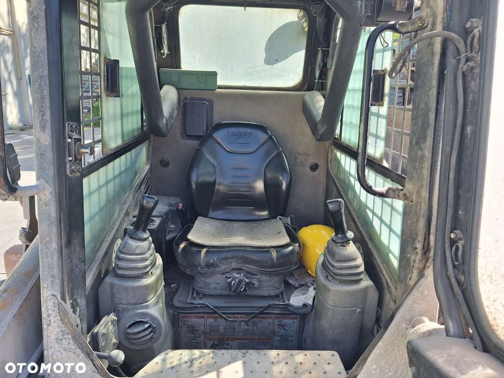 Caterpillar 226 4X4 - 17