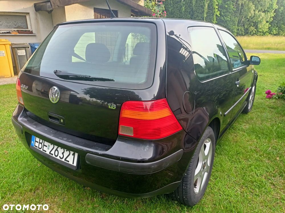 Volkswagen Golf 1.6 Basis - 10